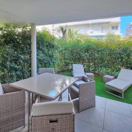 Immogroom - Garden - Bikes - Bbq - Parking - Ac Apartment